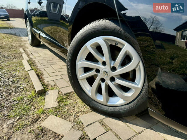 Черный Рено Меган, объемом двигателя 1.5 л и пробегом 151 тыс. км за 11350 $, фото 115 на Automoto.ua