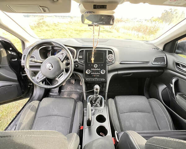 Черный Рено Меган, объемом двигателя 1.46 л и пробегом 160 тыс. км за 11900 $, фото 5 на Automoto.ua