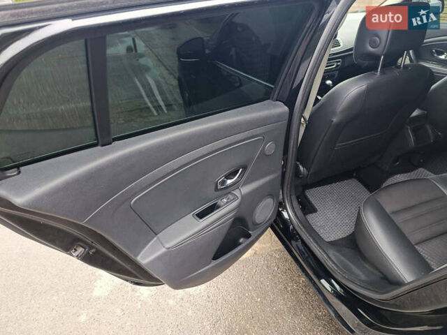 Чорний Рено Меган, об'ємом двигуна 1.6 л та пробігом 210 тис. км за 11000 $, фото 10 на Automoto.ua