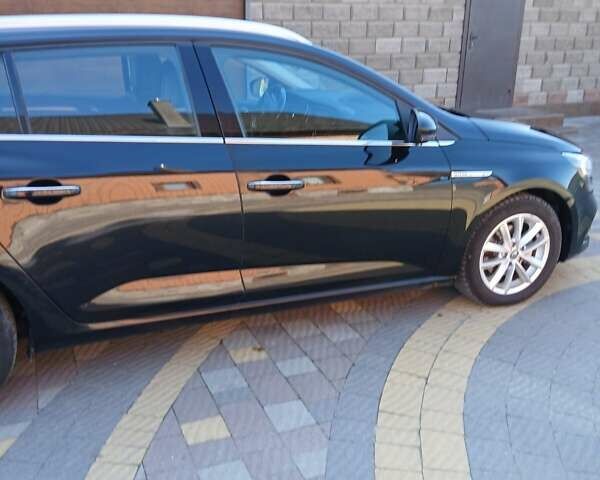 Черный Рено Меган, объемом двигателя 1.5 л и пробегом 257 тыс. км за 12200 $, фото 3 на Automoto.ua