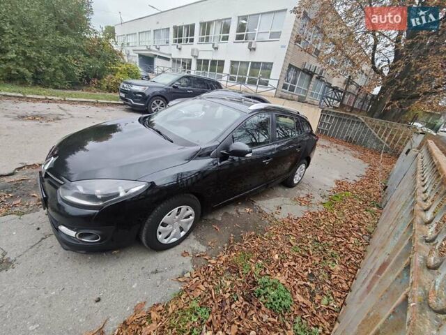 Черный Рено Меган, объемом двигателя 1.5 л и пробегом 240 тыс. км за 8000 $, фото 3 на Automoto.ua