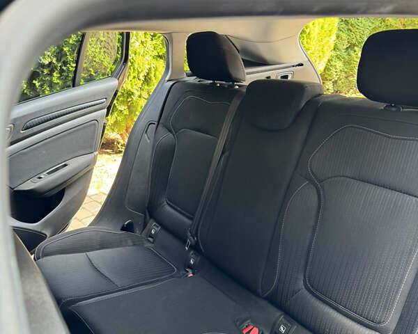 Черный Рено Меган, объемом двигателя 1.46 л и пробегом 230 тыс. км за 11700 $, фото 12 на Automoto.ua