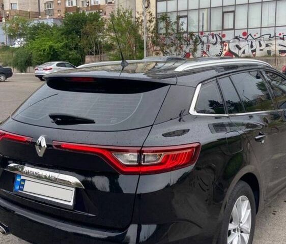 Черный Рено Меган, объемом двигателя 0 л и пробегом 206 тыс. км за 11500 $, фото 5 на Automoto.ua