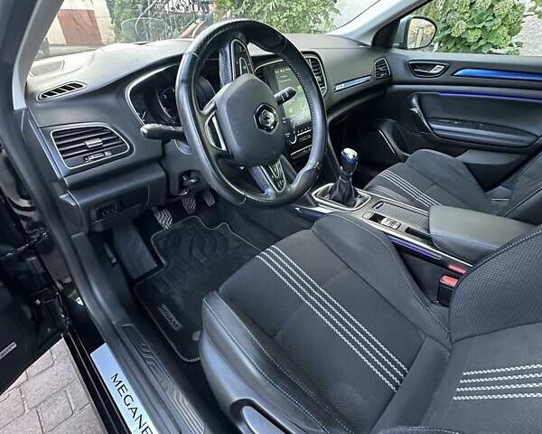 Черный Рено Меган, объемом двигателя 1.6 л и пробегом 190 тыс. км за 14700 $, фото 19 на Automoto.ua