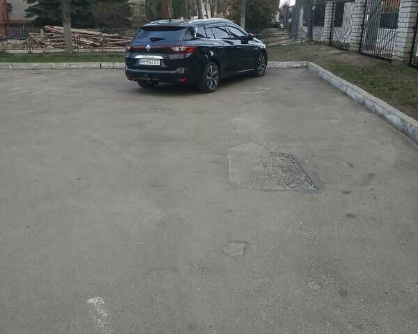 Рено Меган 2016 у Житомирі на Automoto.ua Чорний Рено Меган, об'ємом двигуна 1.5 л та пробігом 250 тис. км за 13200 $, фото 18 на Automoto.ua