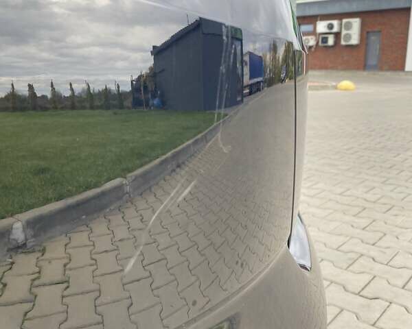 Рено Меган 2016 в Луцке на Automoto.ua Черный Рено Меган, объемом двигателя 1.6 л и пробегом 224 тыс. км за 11800 $, фото 45 на Automoto.ua