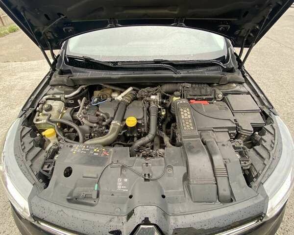 Чорний Рено Меган, об'ємом двигуна 1.46 л та пробігом 286 тис. км за 11900 $, фото 11 на Automoto.ua