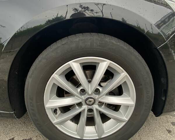 Чорний Рено Меган, об'ємом двигуна 1.46 л та пробігом 286 тис. км за 11900 $, фото 5 на Automoto.ua