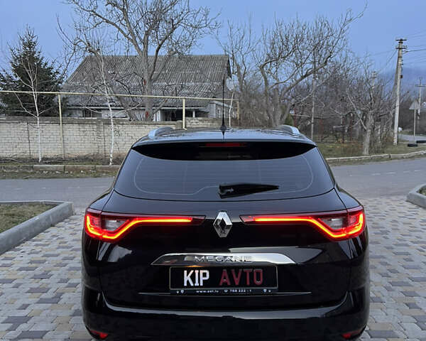 Черный Рено Меган, объемом двигателя 1.5 л и пробегом 170 тыс. км за 10700 $, фото 2 на Automoto.ua
