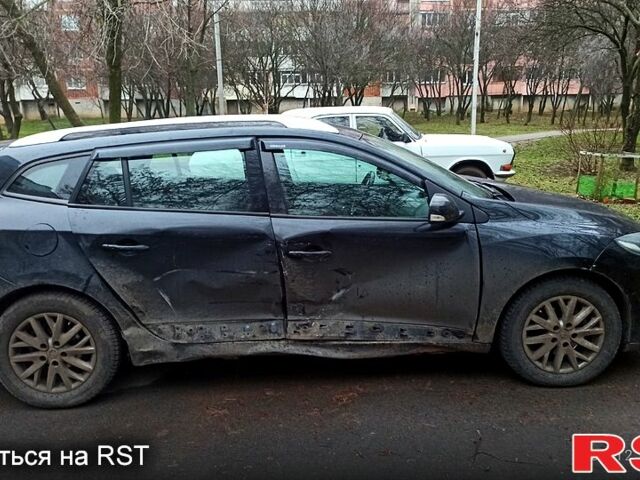 Черный Рено Меган, объемом двигателя 1.5 л и пробегом 300 тыс. км за 3500 $, фото 2 на Automoto.ua