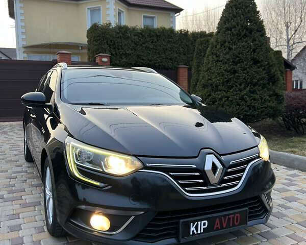 Черный Рено Меган, объемом двигателя 1.5 л и пробегом 170 тыс. км за 10700 $, фото 6 на Automoto.ua