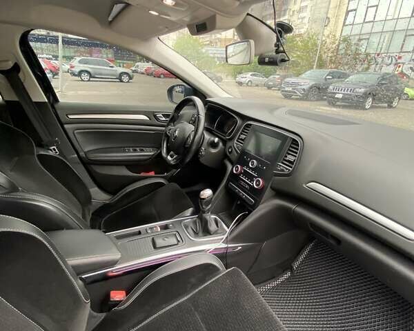 Чорний Рено Меган, об'ємом двигуна 1.46 л та пробігом 286 тис. км за 11900 $, фото 9 на Automoto.ua