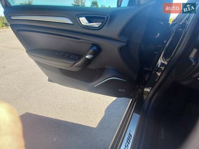 Чорний Рено Меган, об'ємом двигуна 1.46 л та пробігом 240 тис. км за 13500 $, фото 12 на Automoto.ua