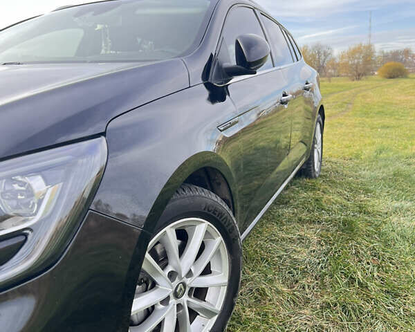 Черный Рено Меган, объемом двигателя 1.46 л и пробегом 160 тыс. км за 11900 $, фото 9 на Automoto.ua