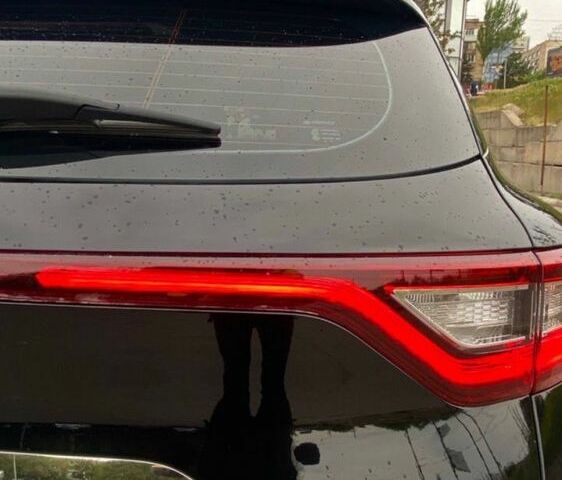 Черный Рено Меган, объемом двигателя 0 л и пробегом 206 тыс. км за 11500 $, фото 2 на Automoto.ua