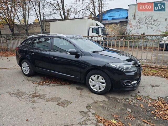 Черный Рено Меган, объемом двигателя 1.5 л и пробегом 240 тыс. км за 8000 $, фото 1 на Automoto.ua