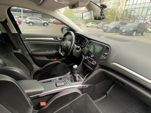 Черный Рено Меган, объемом двигателя 0 л и пробегом 206 тыс. км за 11500 $, фото 18 на Automoto.ua