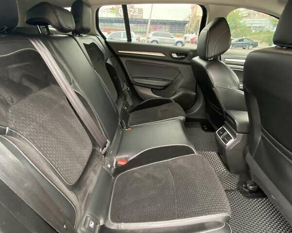 Чорний Рено Меган, об'ємом двигуна 1.46 л та пробігом 286 тис. км за 11900 $, фото 7 на Automoto.ua