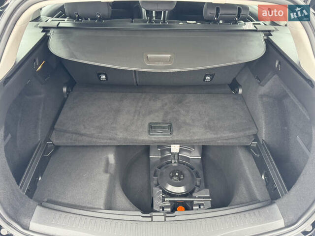 Черный Рено Меган, объемом двигателя 1.5 л и пробегом 67 тыс. км за 14996 $, фото 27 на Automoto.ua