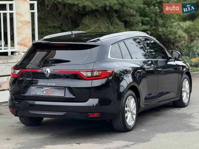 Черный Рено Меган, объемом двигателя 1.5 л и пробегом 152 тыс. км за 12500 $, фото 6 на Automoto.ua