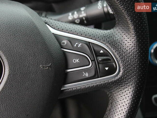 Черный Рено Меган, объемом двигателя 1.46 л и пробегом 198 тыс. км за 12300 $, фото 22 на Automoto.ua