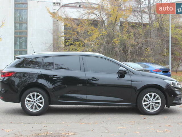 Черный Рено Меган, объемом двигателя 1.46 л и пробегом 198 тыс. км за 12300 $, фото 5 на Automoto.ua