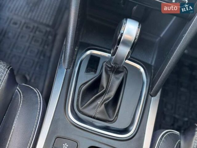 Черный Рено Меган, объемом двигателя 1.46 л и пробегом 205 тыс. км за 13550 $, фото 39 на Automoto.ua