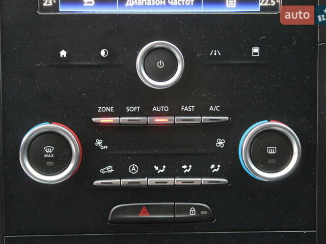 Черный Рено Меган, объемом двигателя 1.46 л и пробегом 198 тыс. км за 12300 $, фото 27 на Automoto.ua