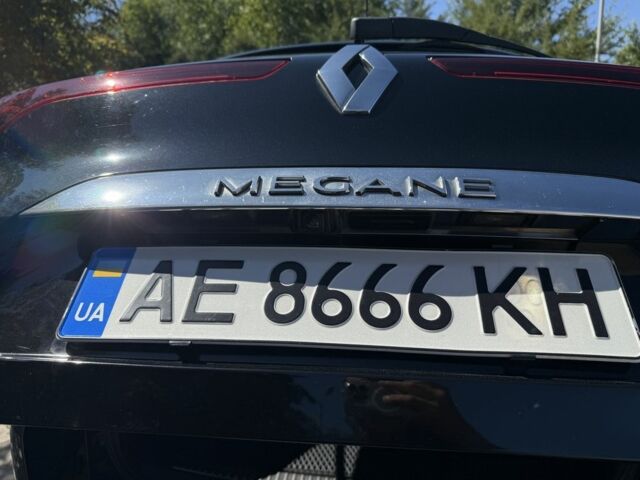 Черный Рено Меган, объемом двигателя 1.5 л и пробегом 245 тыс. км за 12999 $, фото 17 на Automoto.ua