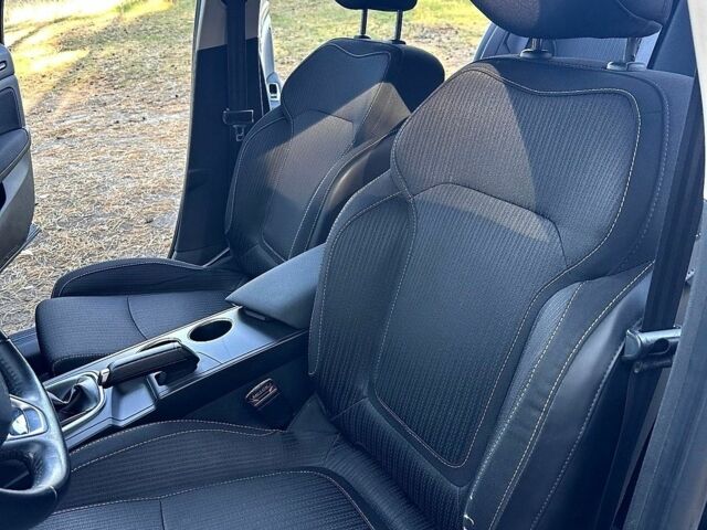 Черный Рено Меган, объемом двигателя 1.46 л и пробегом 160 тыс. км за 12900 $, фото 67 на Automoto.ua
