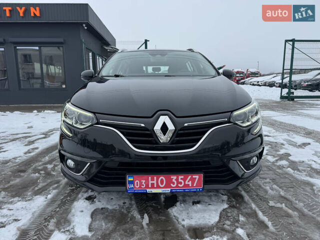 Черный Рено Меган, объемом двигателя 1.5 л и пробегом 67 тыс. км за 14996 $, фото 1 на Automoto.ua