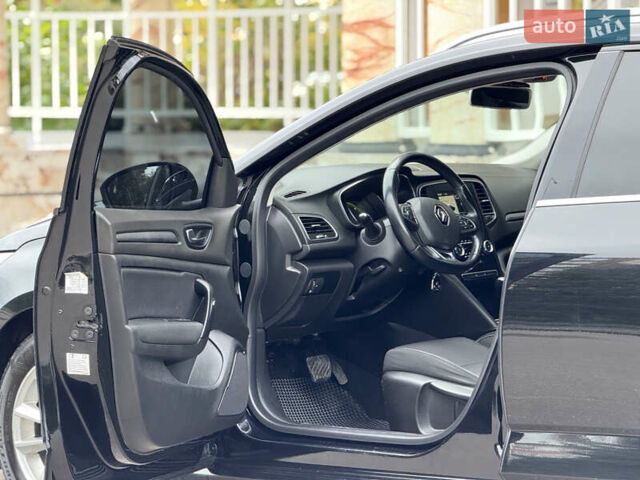 Черный Рено Меган, объемом двигателя 1.5 л и пробегом 152 тыс. км за 12500 $, фото 34 на Automoto.ua