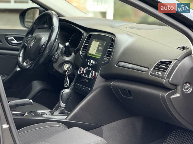 Черный Рено Меган, объемом двигателя 1.5 л и пробегом 152 тыс. км за 12500 $, фото 20 на Automoto.ua