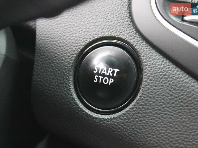 Черный Рено Меган, объемом двигателя 1.46 л и пробегом 198 тыс. км за 12300 $, фото 23 на Automoto.ua