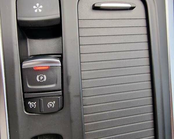 Черный Рено Меган, объемом двигателя 1.46 л и пробегом 200 тыс. км за 13500 $, фото 22 на Automoto.ua