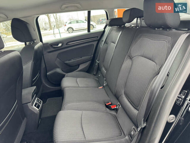 Черный Рено Меган, объемом двигателя 1.5 л и пробегом 67 тыс. км за 14996 $, фото 44 на Automoto.ua