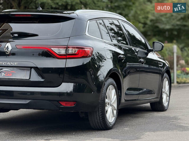 Черный Рено Меган, объемом двигателя 1.5 л и пробегом 152 тыс. км за 12500 $, фото 9 на Automoto.ua
