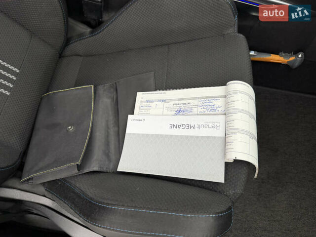 Черный Рено Меган, объемом двигателя 1.46 л и пробегом 224 тыс. км за 13990 $, фото 45 на Automoto.ua
