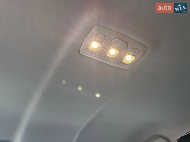 Черный Рено Меган, объемом двигателя 1.46 л и пробегом 205 тыс. км за 13550 $, фото 55 на Automoto.ua