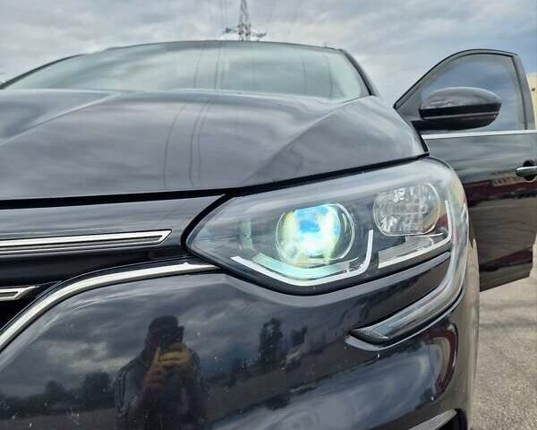 Черный Рено Меган, объемом двигателя 1.46 л и пробегом 200 тыс. км за 13500 $, фото 3 на Automoto.ua