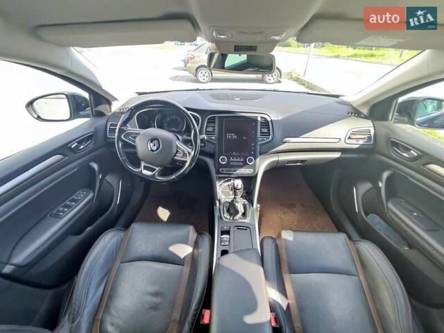 Черный Рено Меган, объемом двигателя 1.6 л и пробегом 219 тыс. км за 14000 $, фото 10 на Automoto.ua