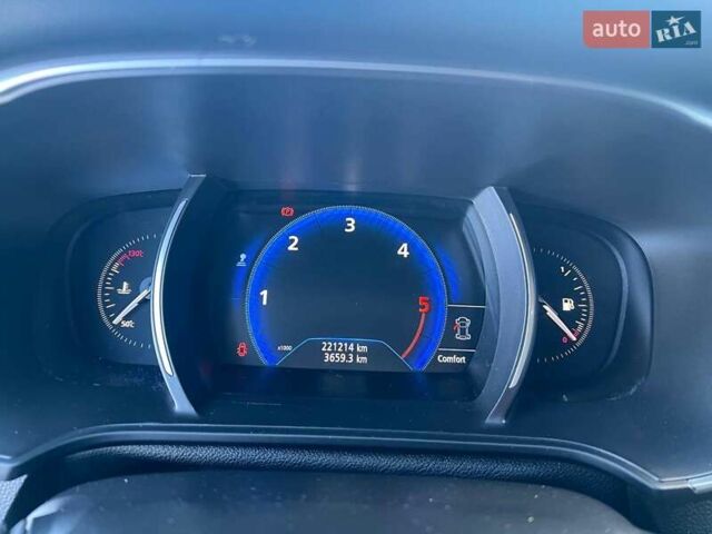 Чорний Рено Меган, об'ємом двигуна 1.6 л та пробігом 221 тис. км за 13990 $, фото 19 на Automoto.ua