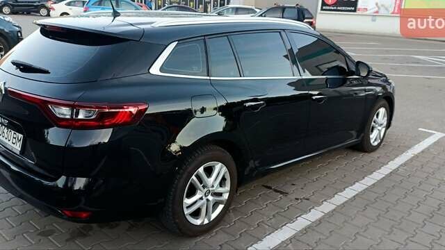 Черный Рено Меган, объемом двигателя 1.46 л и пробегом 235 тыс. км за 14000 $, фото 3 на Automoto.ua
