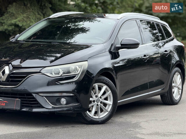 Черный Рено Меган, объемом двигателя 1.5 л и пробегом 152 тыс. км за 12500 $, фото 5 на Automoto.ua