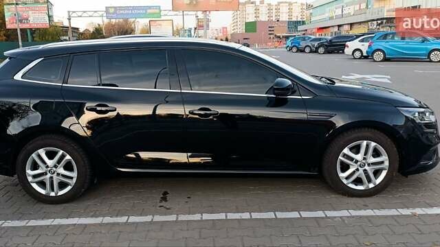 Черный Рено Меган, объемом двигателя 1.46 л и пробегом 235 тыс. км за 14000 $, фото 9 на Automoto.ua