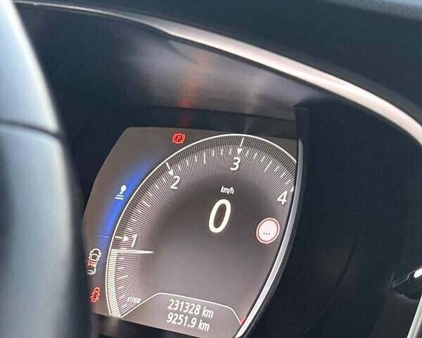 Чорний Рено Меган, об'ємом двигуна 1.46 л та пробігом 231 тис. км за 14999 $, фото 22 на Automoto.ua