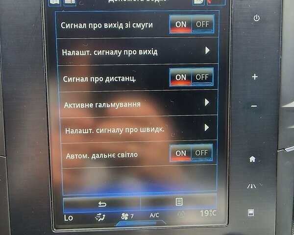 Черный Рено Меган, объемом двигателя 1.46 л и пробегом 200 тыс. км за 13500 $, фото 27 на Automoto.ua