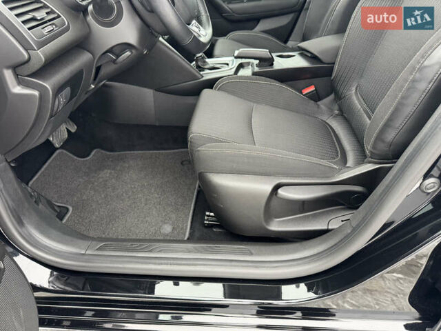 Черный Рено Меган, объемом двигателя 1.5 л и пробегом 67 тыс. км за 14996 $, фото 30 на Automoto.ua