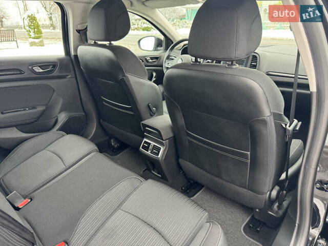 Черный Рено Меган, объемом двигателя 1.5 л и пробегом 67 тыс. км за 14996 $, фото 50 на Automoto.ua