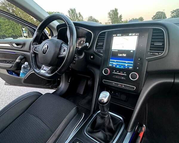 Чорний Рено Меган, об'ємом двигуна 1.46 л та пробігом 231 тис. км за 14999 $, фото 9 на Automoto.ua